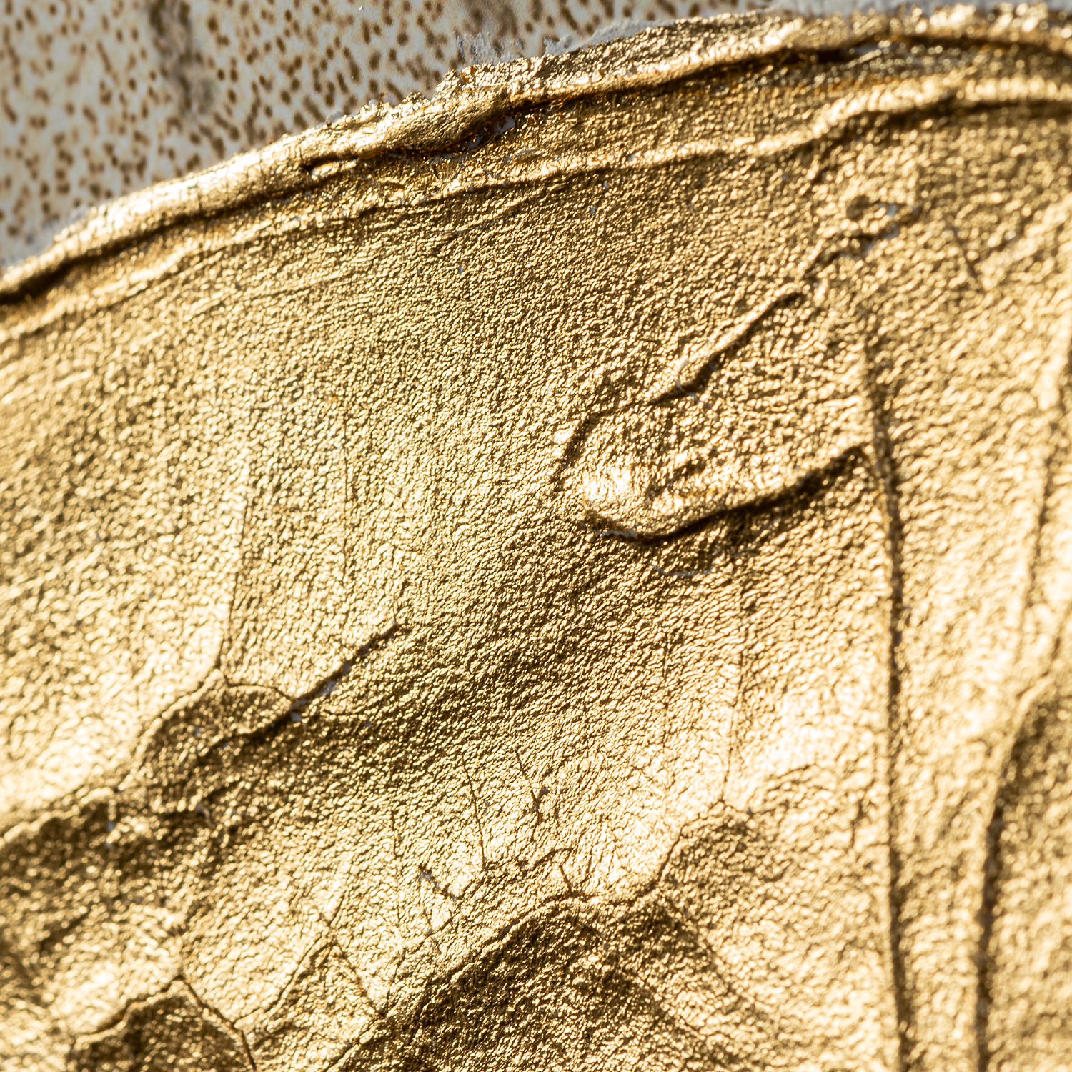 coup-de-soleil-gild-detail-web-1