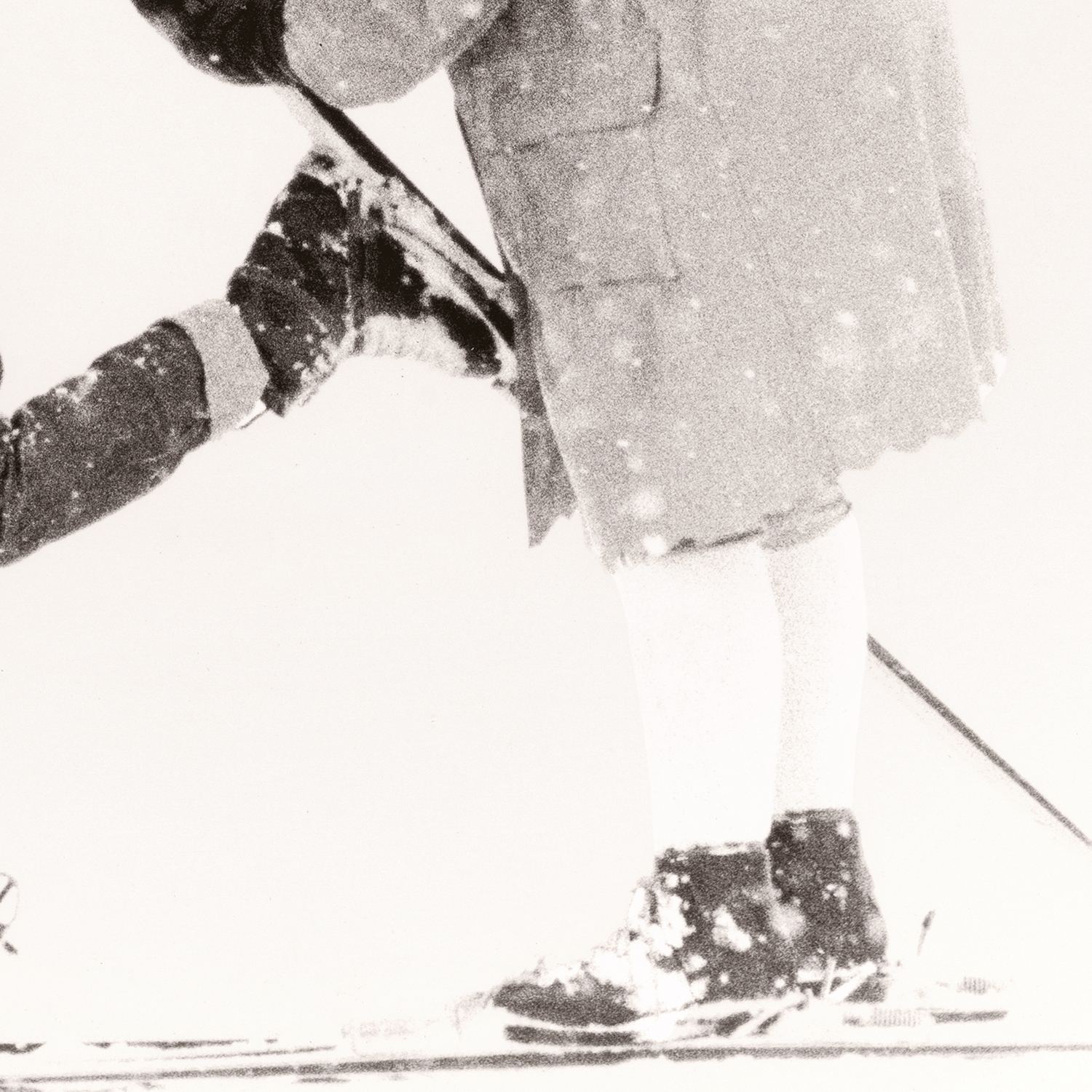 ski waxing detail shot 2